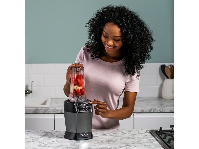 Блендер Ninja BN495EU, 1000W, 700 мл, Auto-iQ технология, Ninja Blade технология, Сив/ Черен