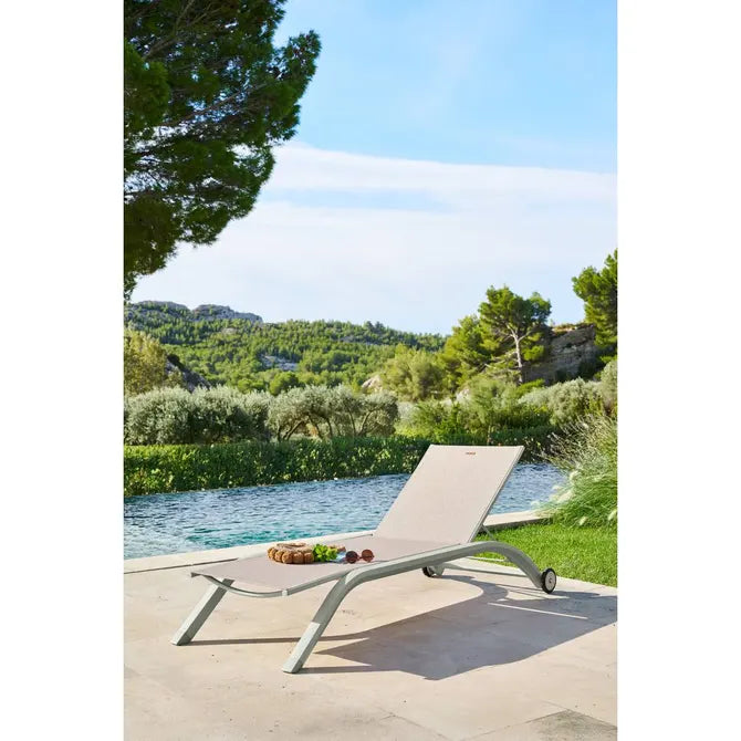 Сгъваем шезлонг с колелца Hesperide Jimani, Алуминий, Регулируем
