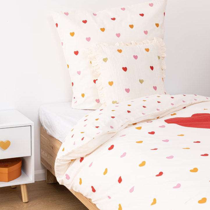 Детска възглавница atmosphera Love, 40x40 cm