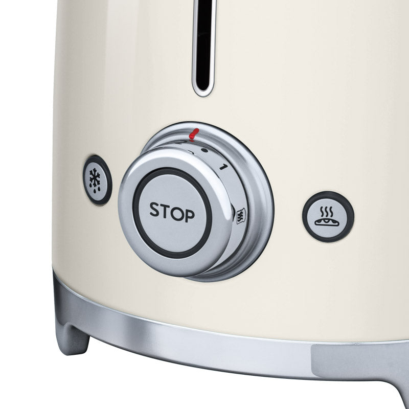 Тостер SMEG TSF02CREU, 1500W, 4 филии, 6 нива на препичане, Крем
