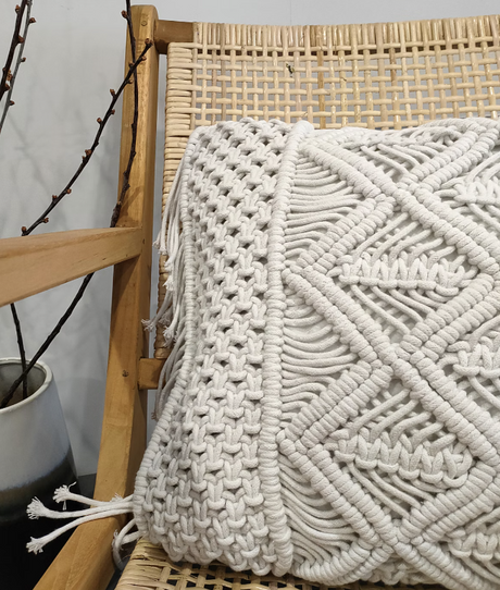 Декоративна възглавница atmosphera Macrame, 30x50 cm, Слонова кост