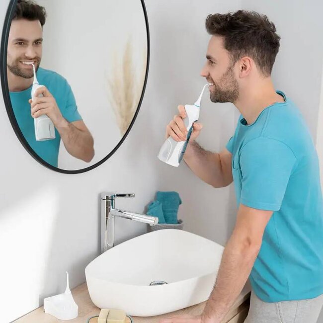 Зъбен душ Panasonic EW1411H845, Батерия, Почистване на парадонтални джобове, Бял/Сребрист