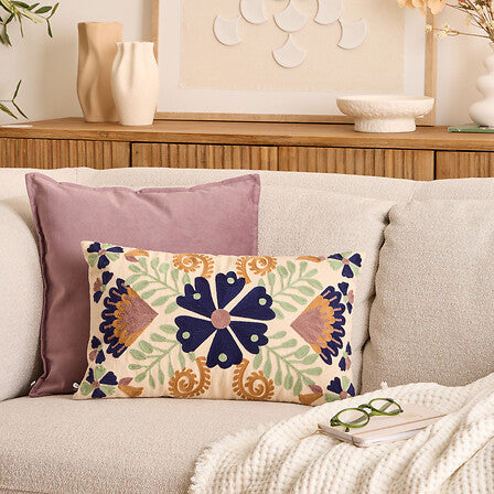 Декоративна възглавница atmosphera Hary Romantic, 35x75 cm, Бродерия