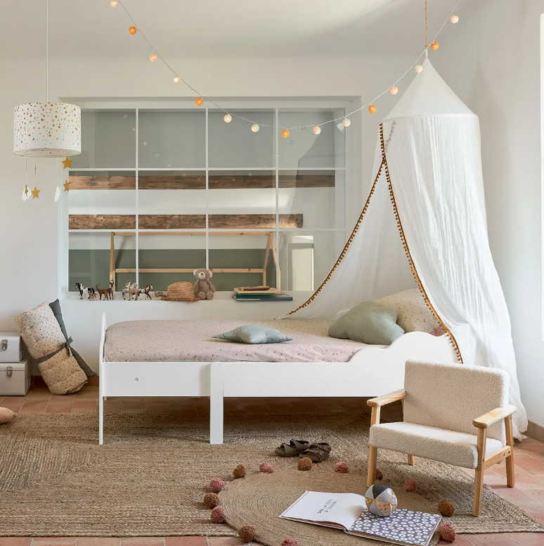 Детски стол Atmosphera Basile, Букле, Бял