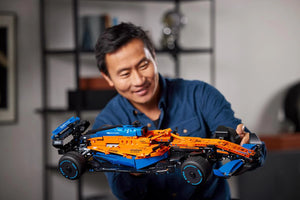 LEGO® Technic - Състезателна кола McLaren Formula 1 42141, 1432 части