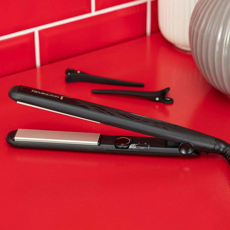 Преса за коса Remington S3500 Straight, Загряване за 15 секунди, Керамика, Турмалин, 230ºC, Черен